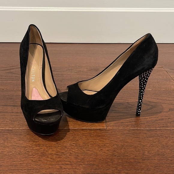 PARIS Hilton Women’s Black Suede Peep Toe Platform Pump Size 8.5 - Picture 1 of 6